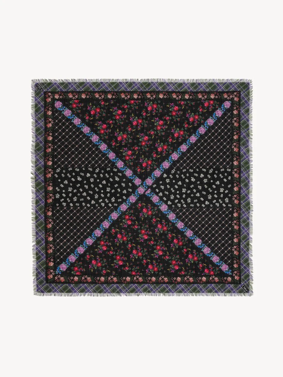 THE CHLOÉ FOLK SQUARE SCARF IN WOOL - 1