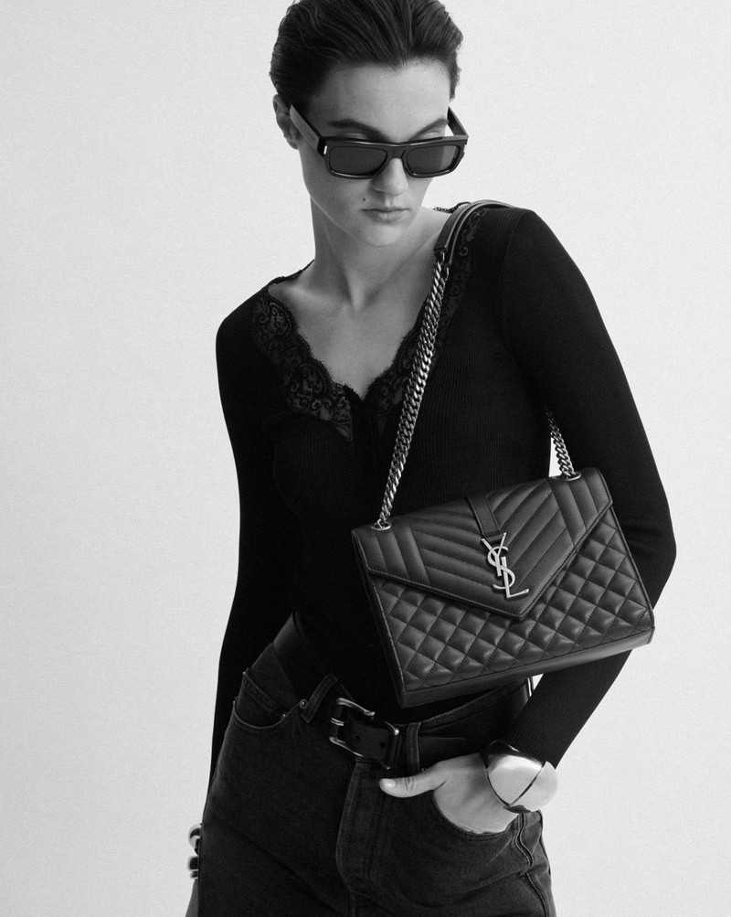 SAINT LAURENT ENVELOPE MEDIUM IN QUILTED GRAIN DE POUDRE EMBOSSED LEATHER outlook