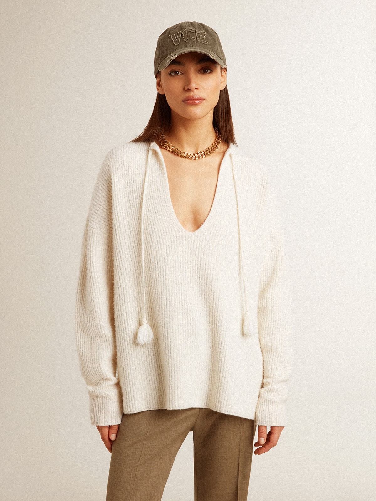 Ribbed wool sweater with V neck and drawstring with tassels - 3