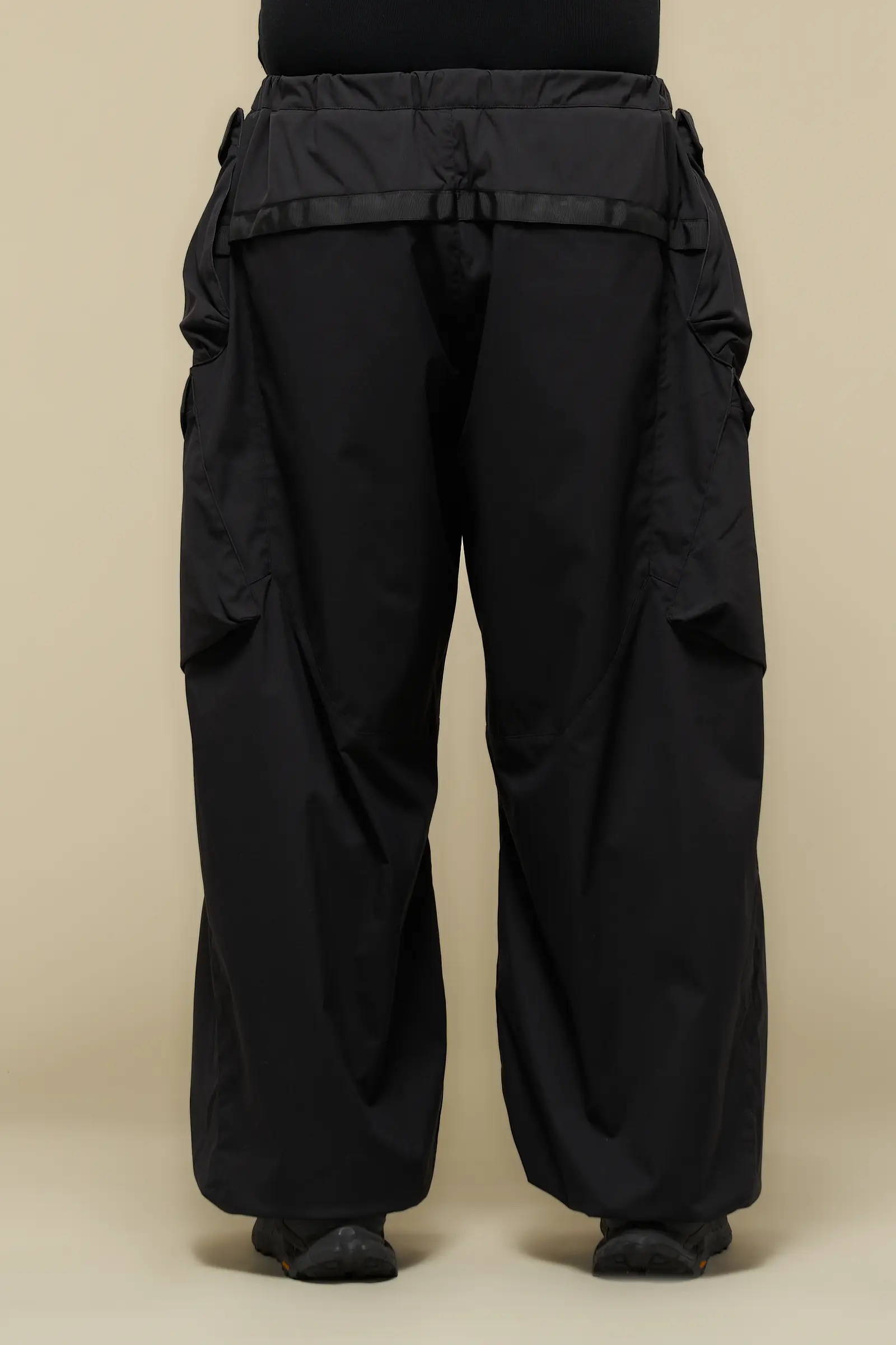 P56A-E Encapsulated Nylon Double Cargo Trouser Black - 10
