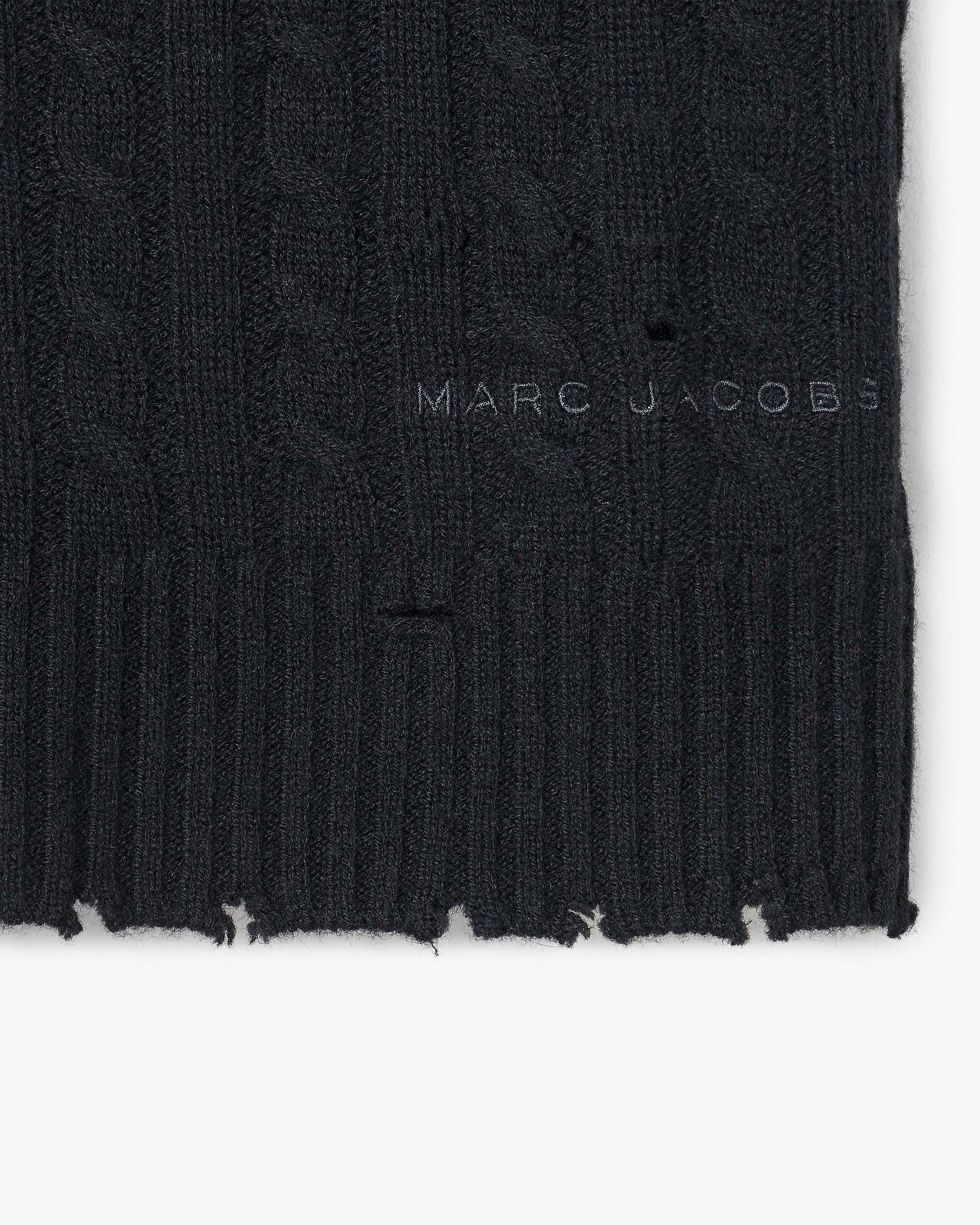 THE SHRUNKEN CASHMERE CABLE CARDIGAN - 9