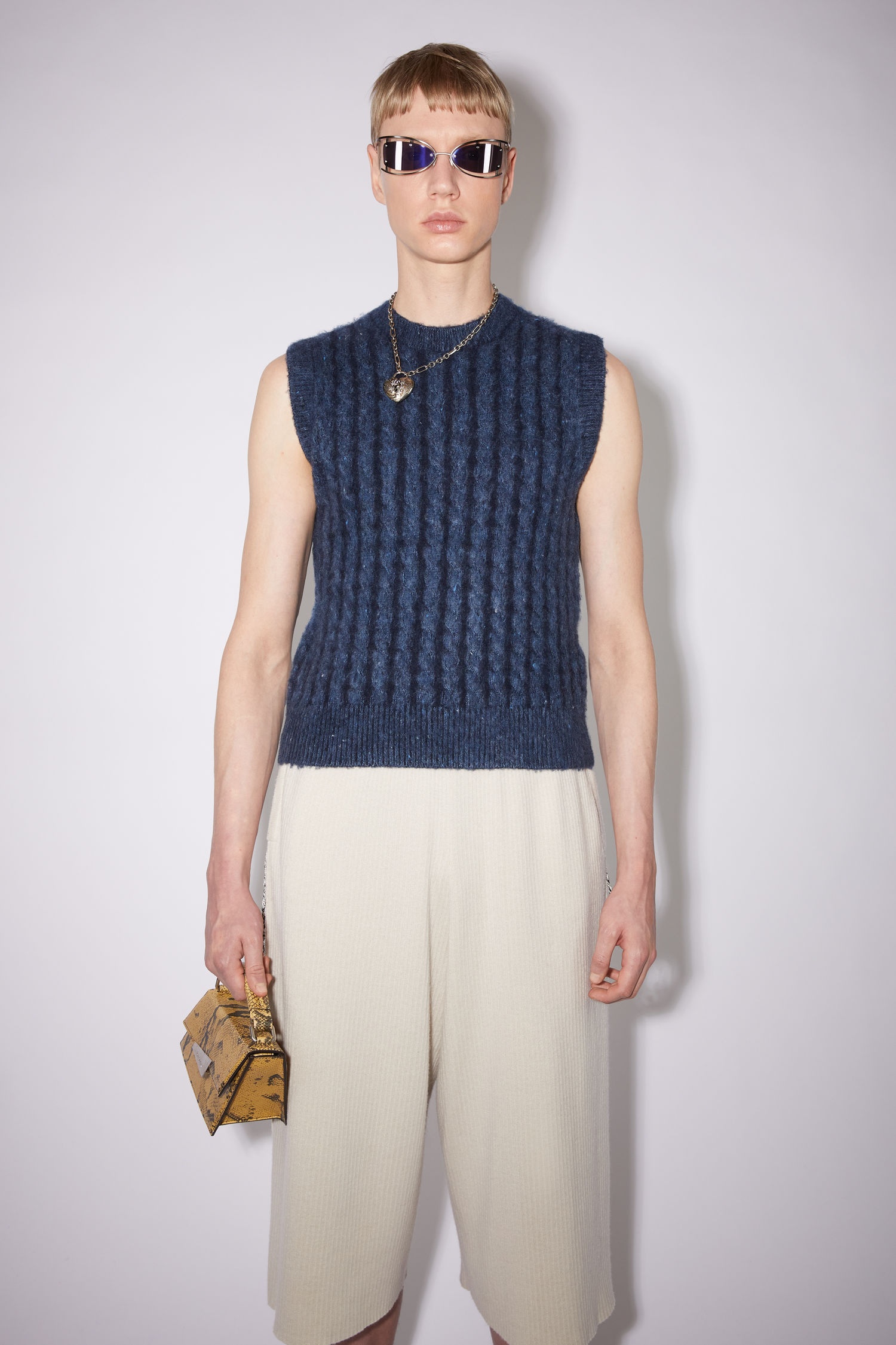 Sweater vest - Mid blue - 2