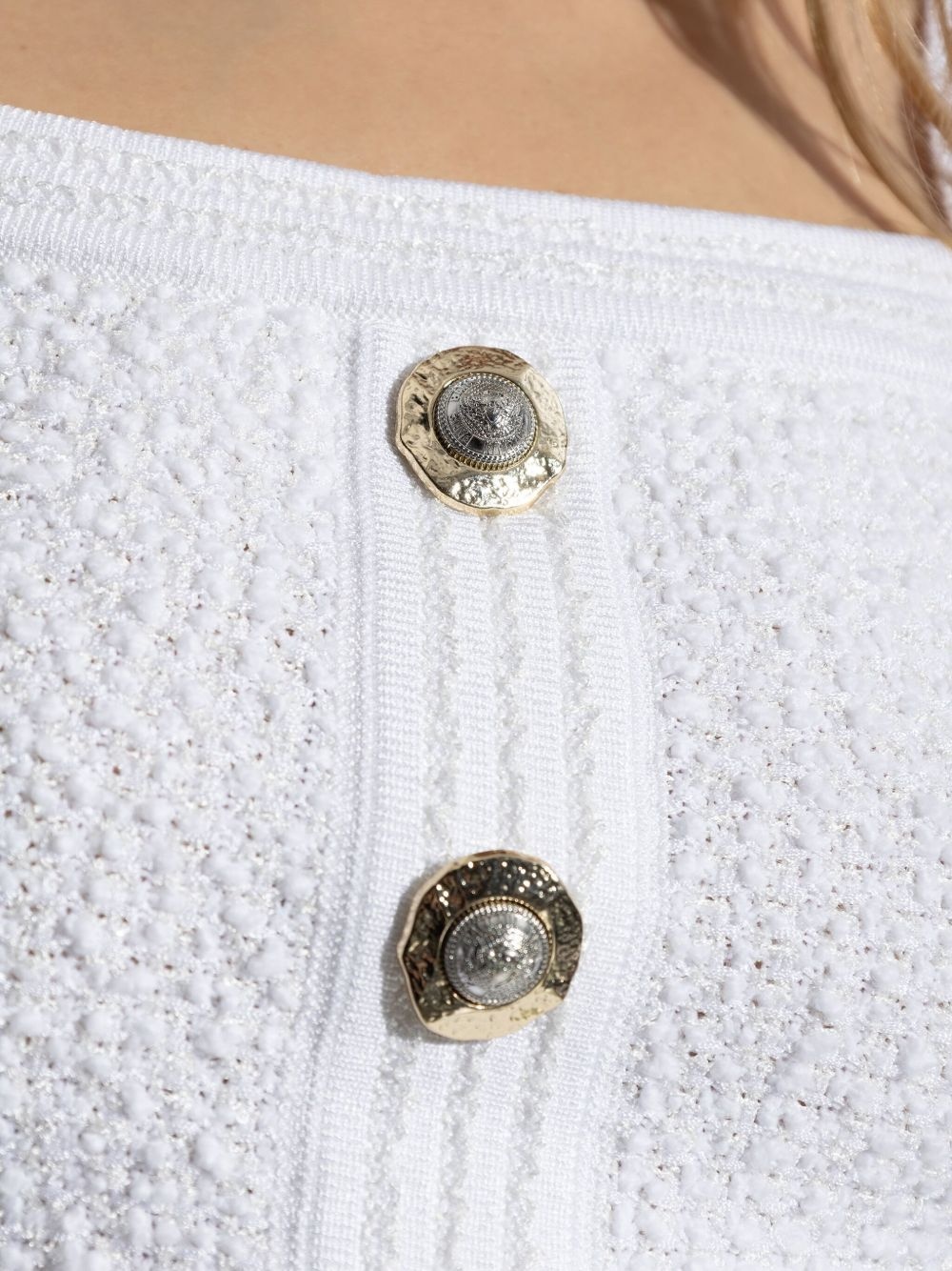 button-embellished cropped top - 5