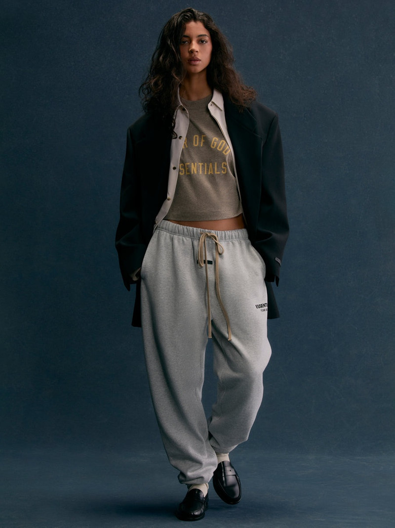 ESSENTIALS Fleece Essential Sweatpant outlook