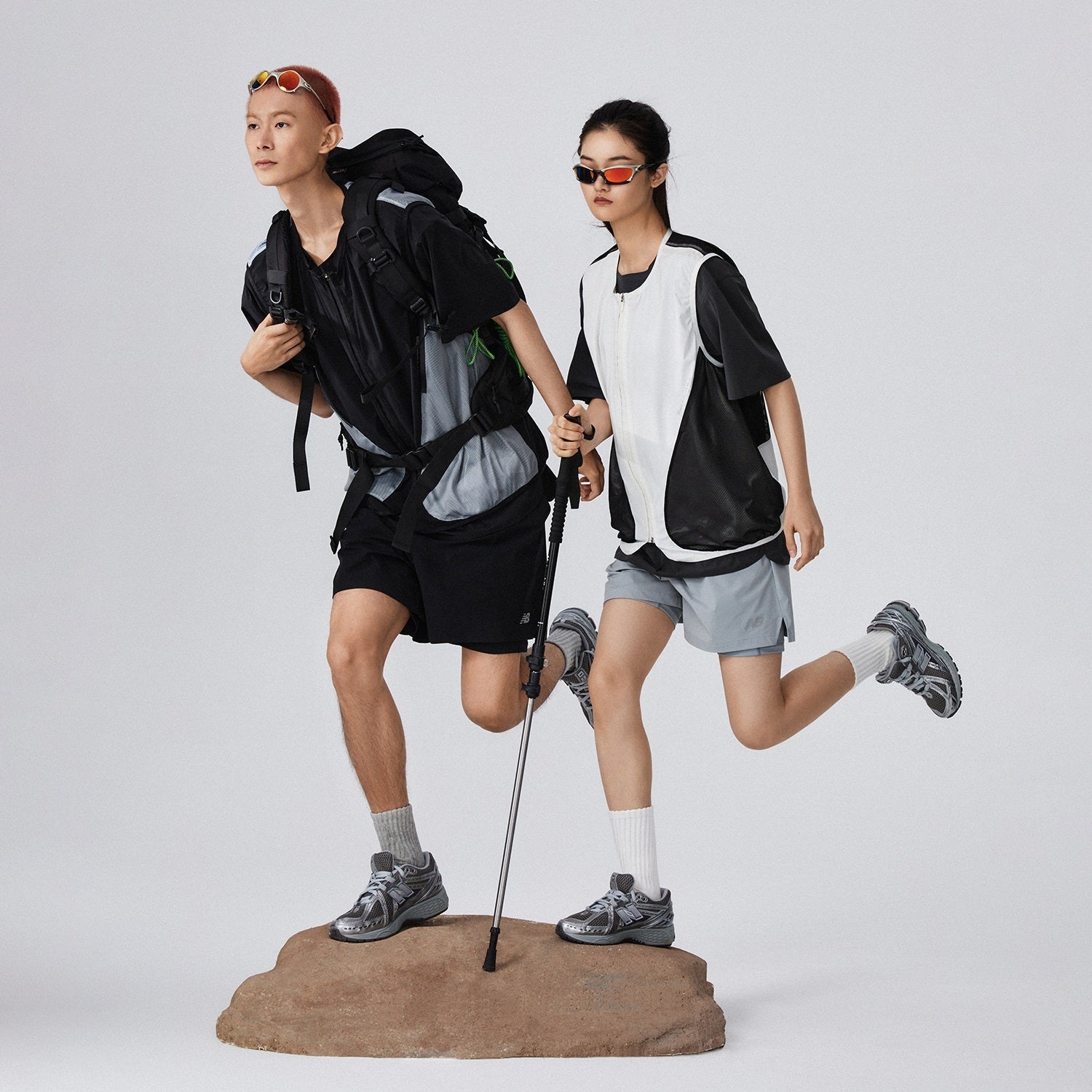 New Balance Vest With Mesh Pocket 'Black' NJE25081-BK - 5