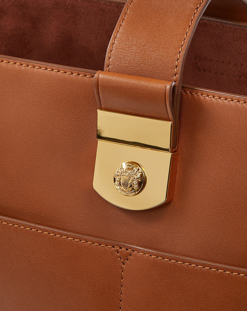 LARGE CREST LOCK BUCKET BAG 3