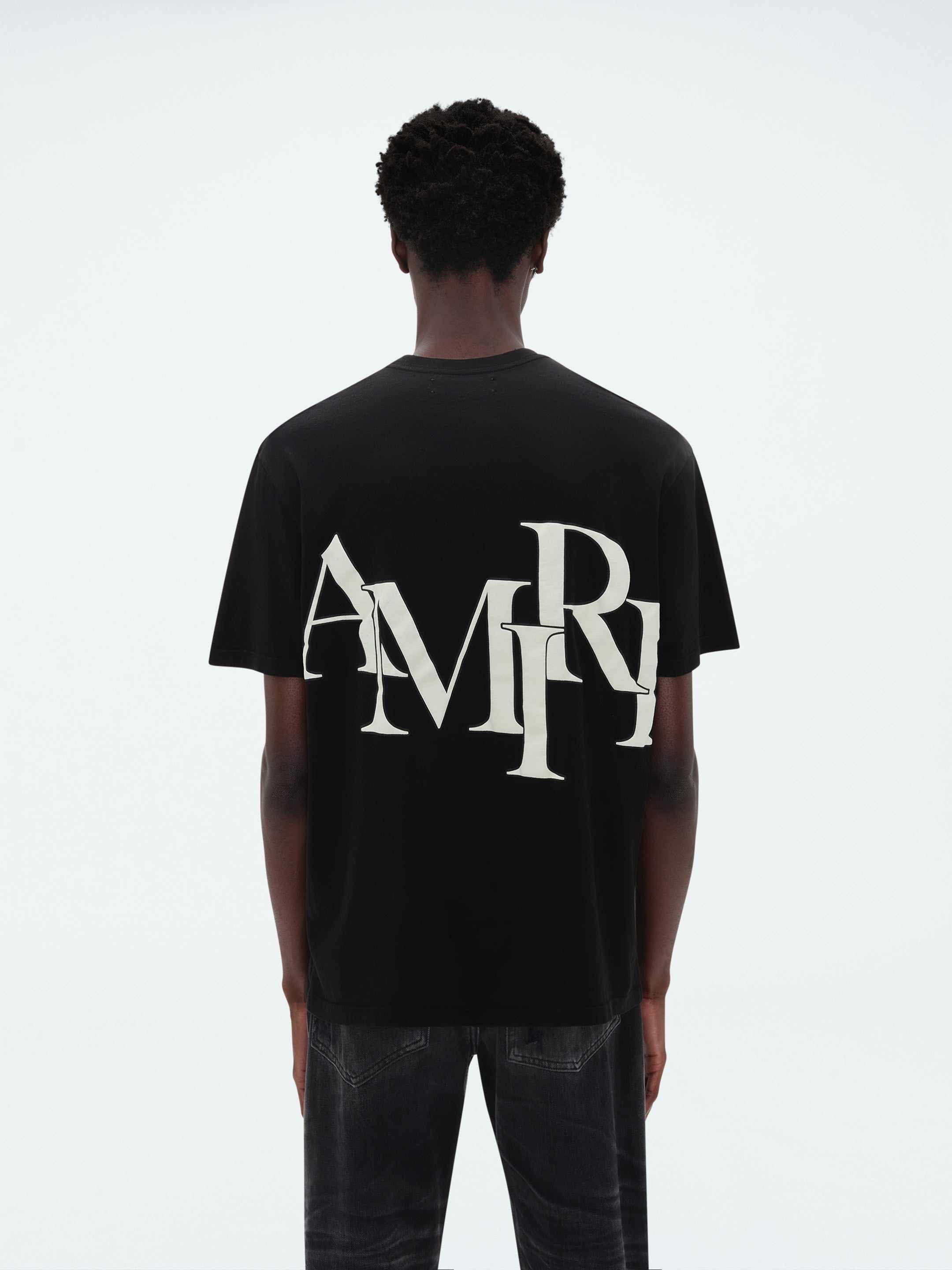 【関税込み】AMIRI ブラック Amiri Staggered Tシャツ AMIRI Staggered Logo Tee Black Men's - US