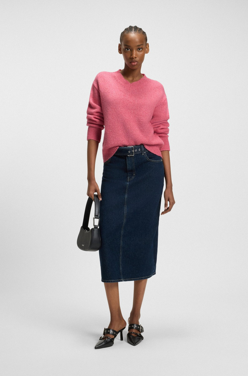 HUGO V-NECK SWEATER IN WOOL WITH LOGO DETAIL outlook