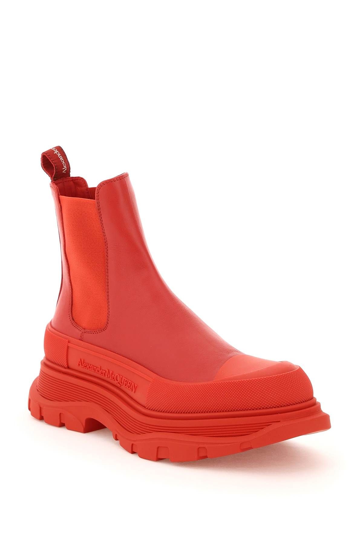 TREAD SLEEK CHELSEA BOOTS - 4