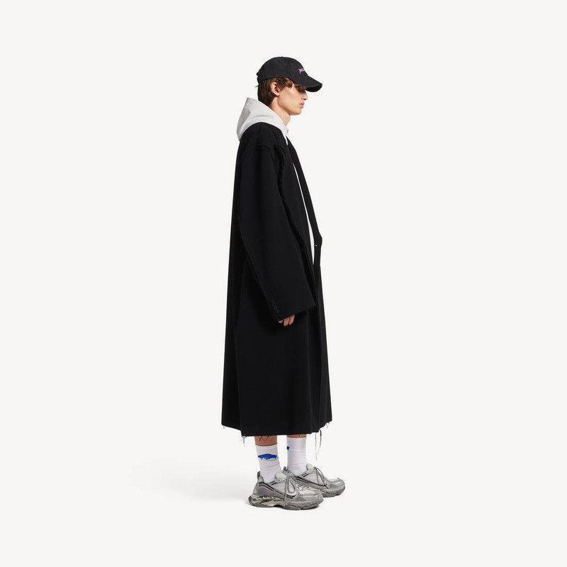 Men's Raw Edge Coat in Black 3