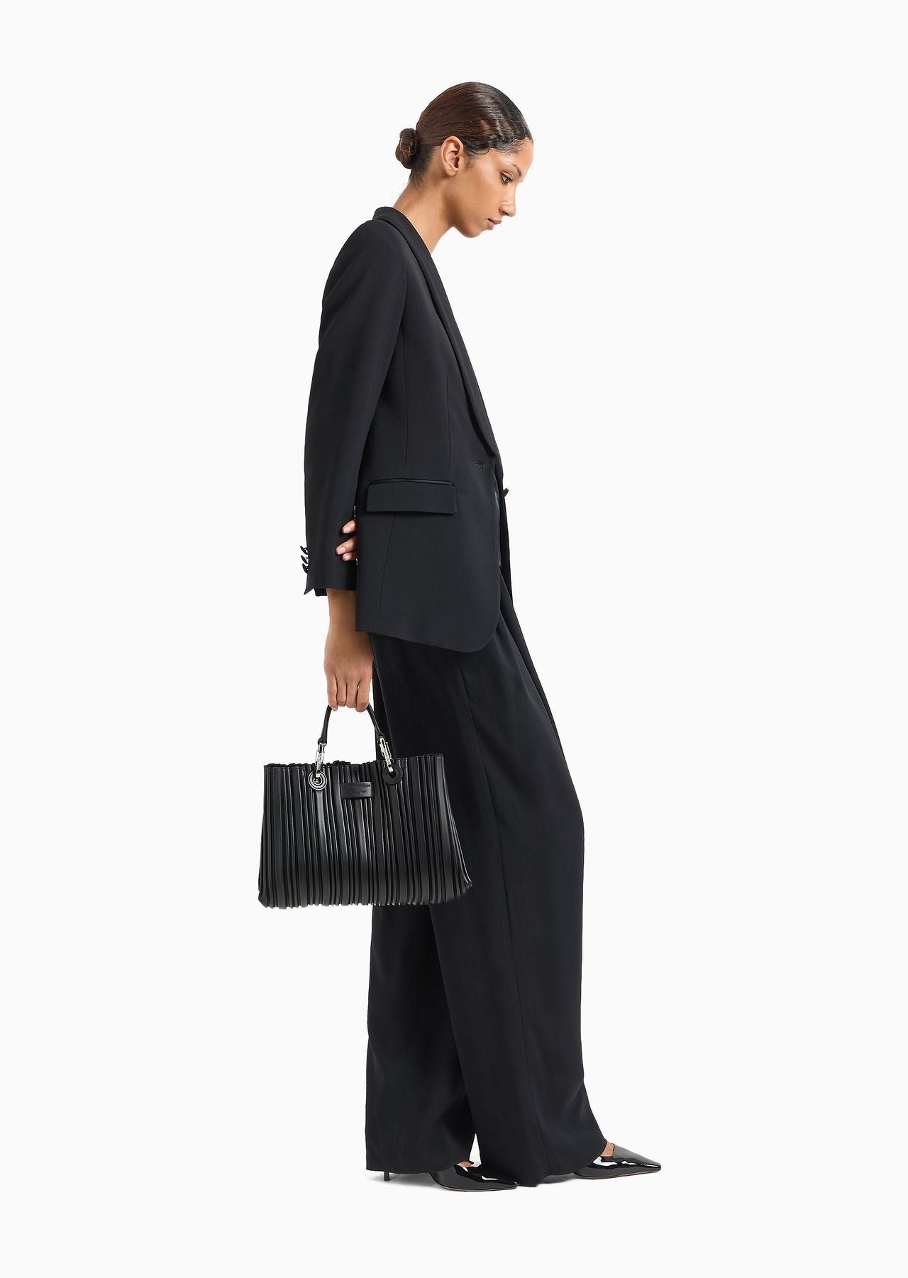 ASV MyEA small shopper bag in pleated, recycled faux nappa leather - 7