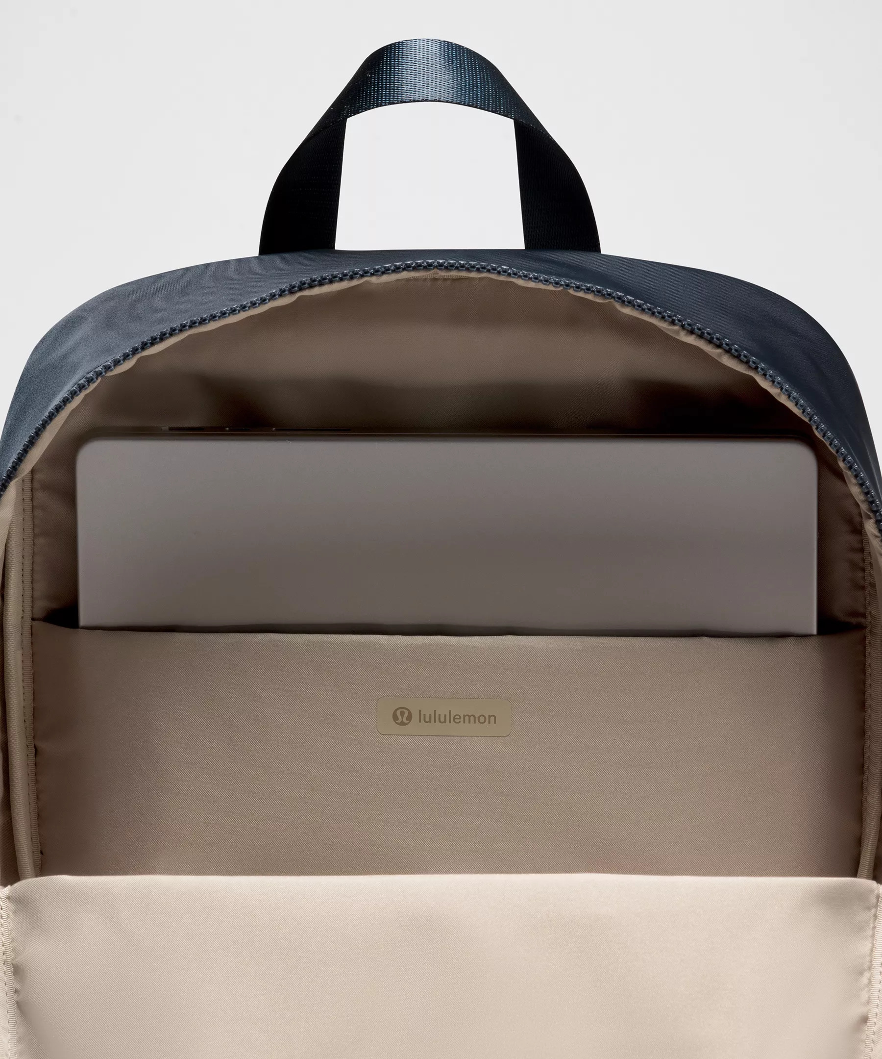 Everywhere Backpack 22L - 5