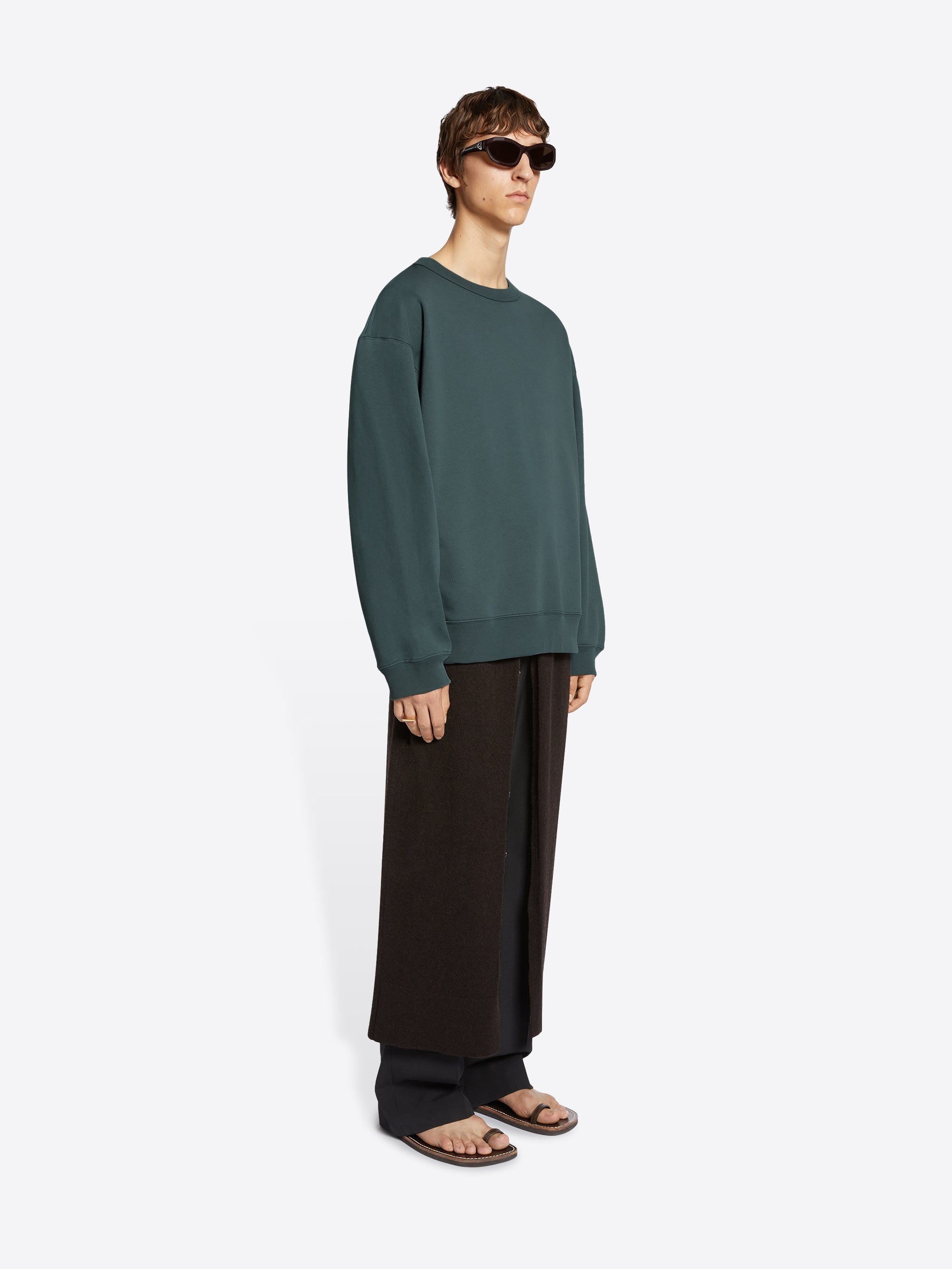 OVERSIZED SWEATSHIRT - 3
