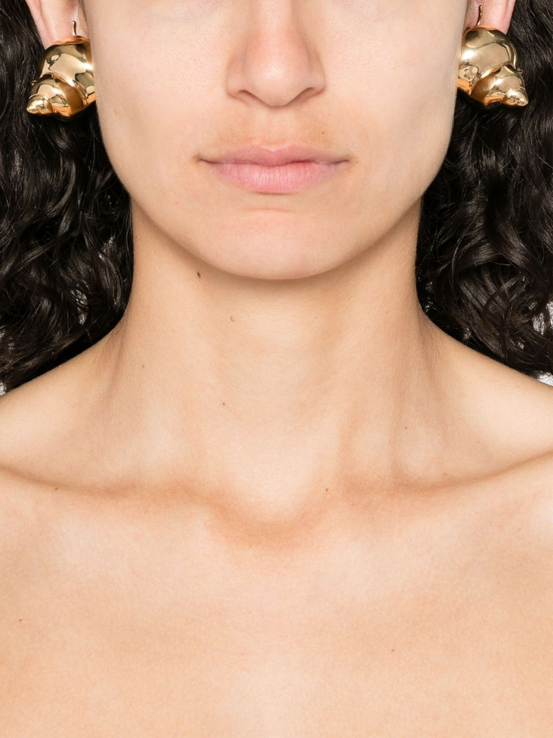 VERSACE seashell clip-on earrings outlook