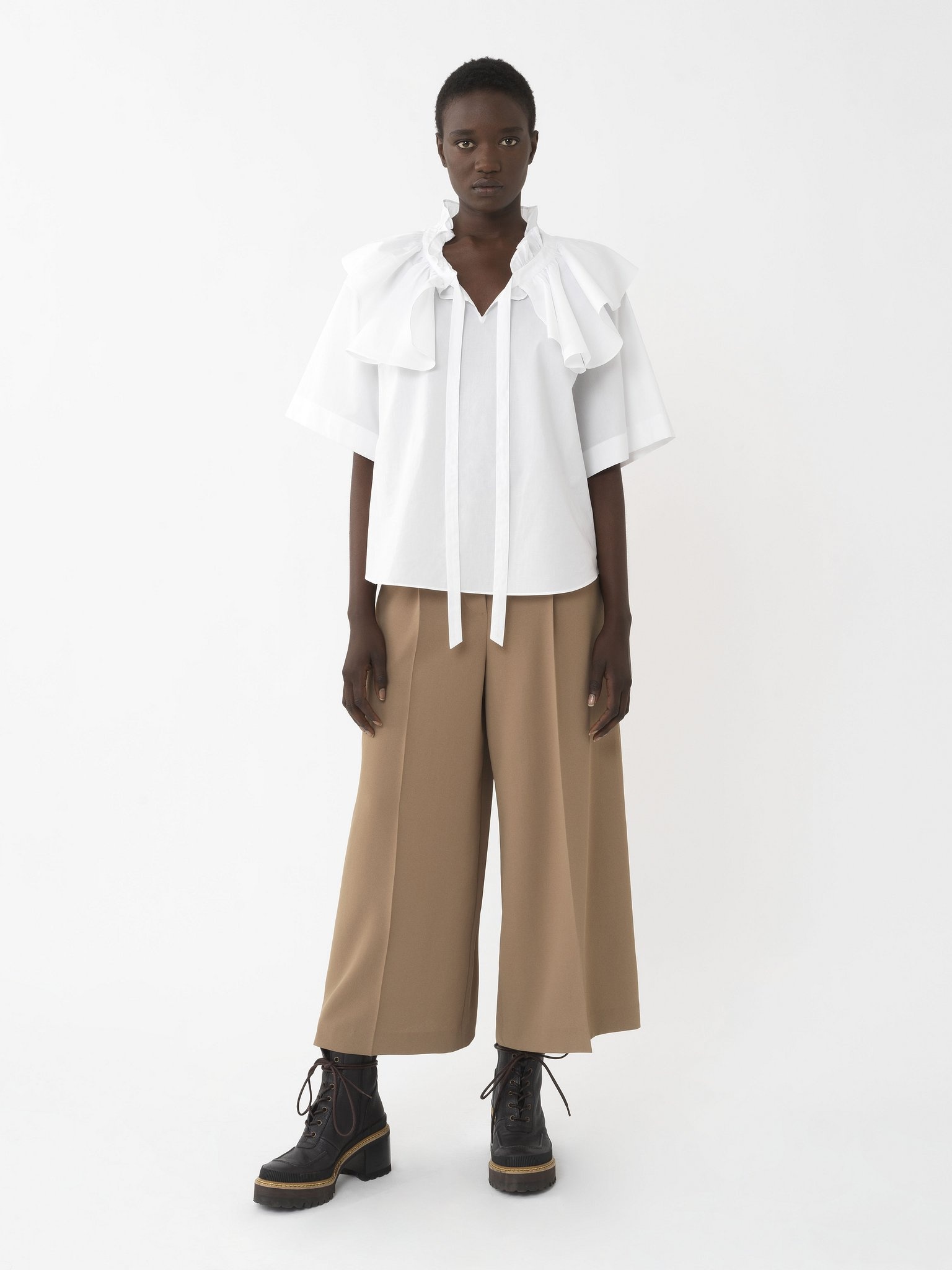SHORT-SLEEVE BLOUSE - 2