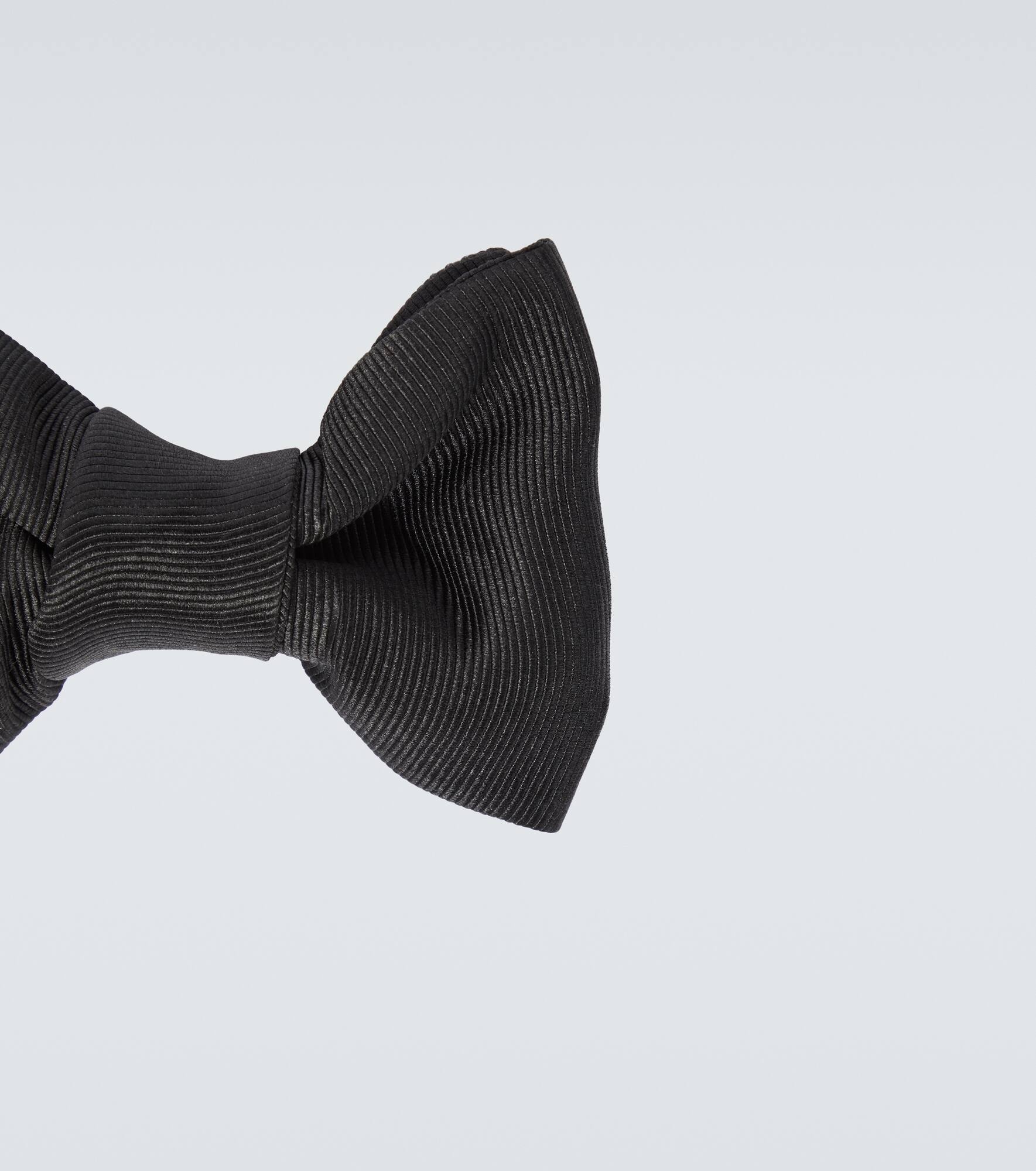 Silk bow tie - 5