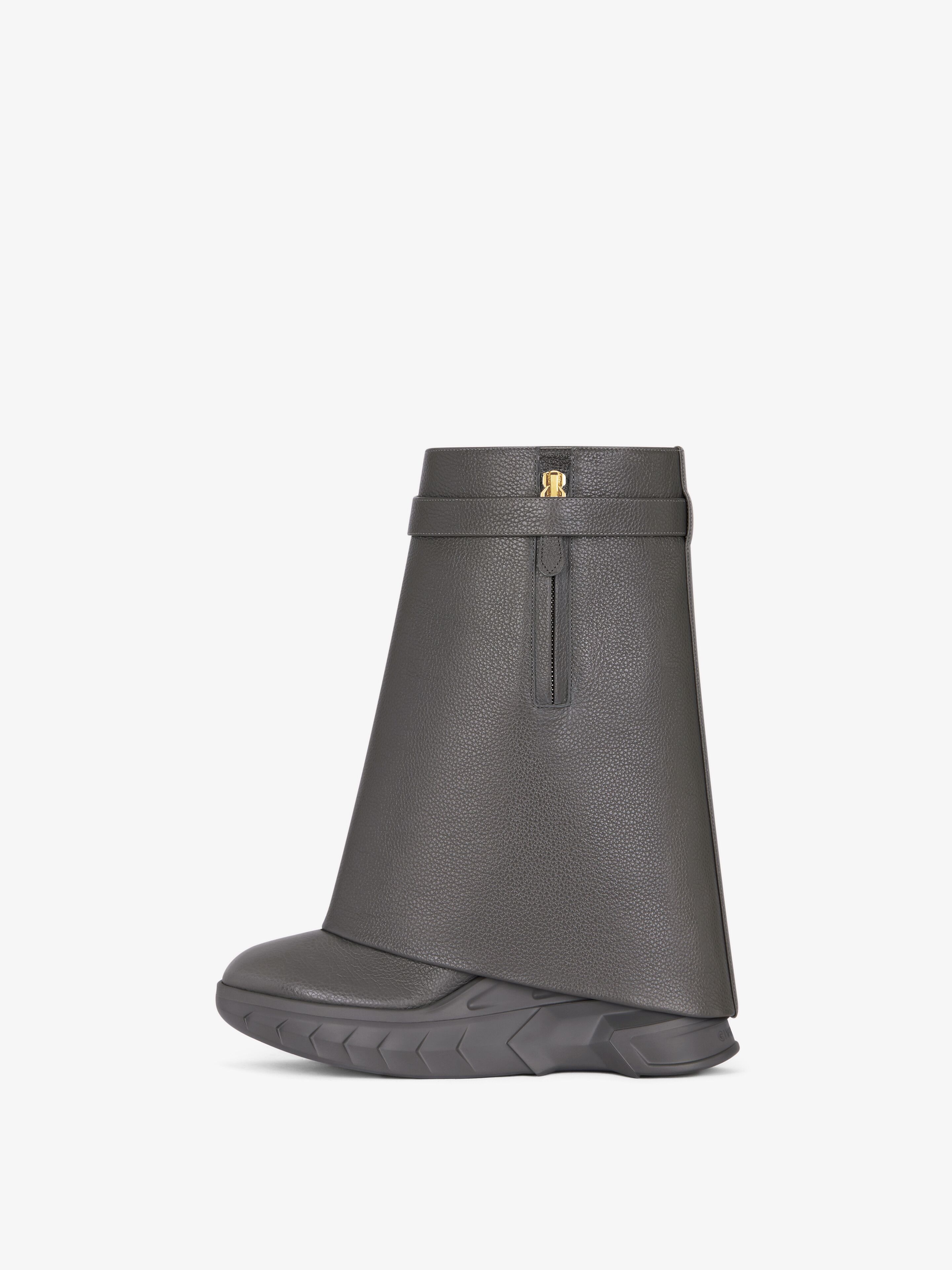 SHARK LOCK BIKER ANKLE BOOTS IN GRAINED LEATHER - 5