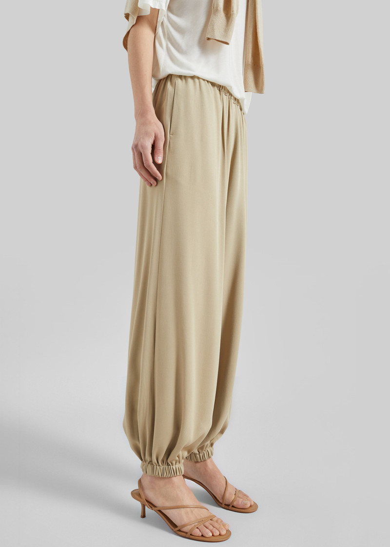 Isola Fluid Balloon Pants - Beige 4