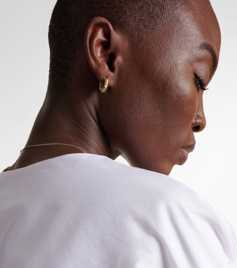 STONE AND STRAND Brioche 10kt yellow gold hoop earrings outlook