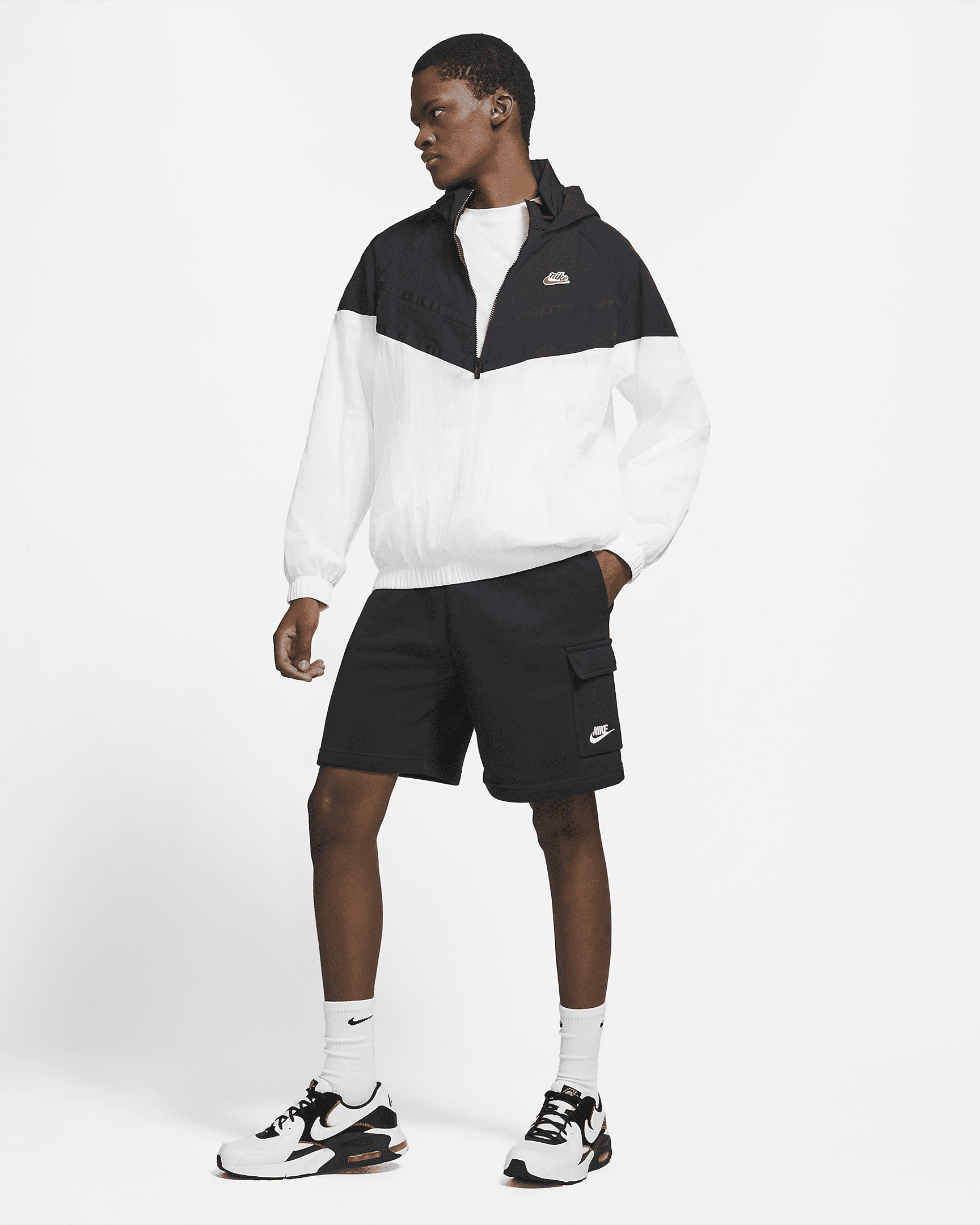 Nike Sportswear Club Men's Cargo Shorts - 7