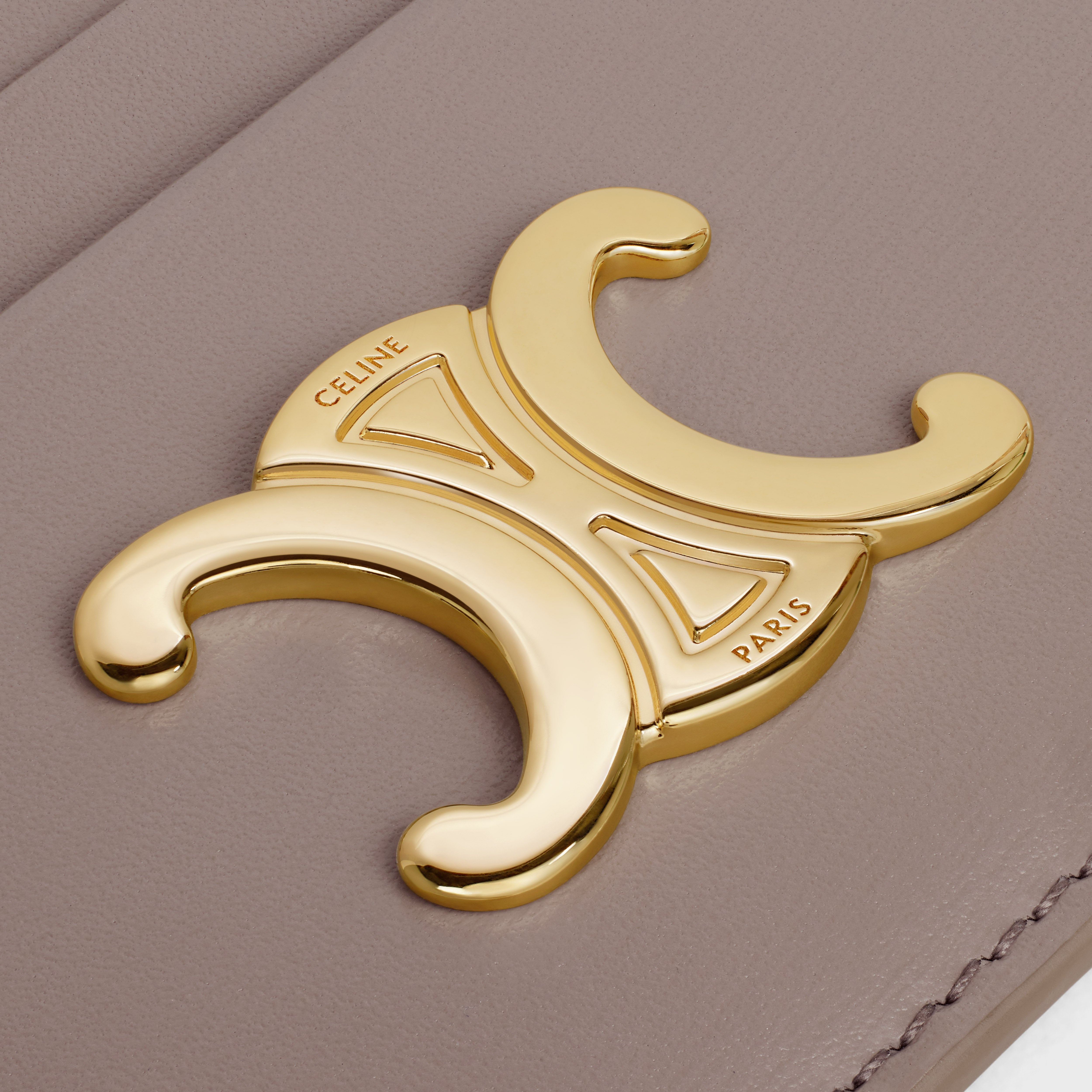 TRIOMPHE CARD HOLDER in Shiny calfskin - 4