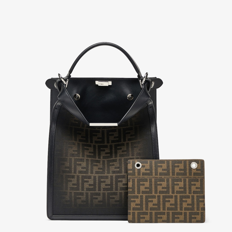 Peekaboo X-Lite Small 3