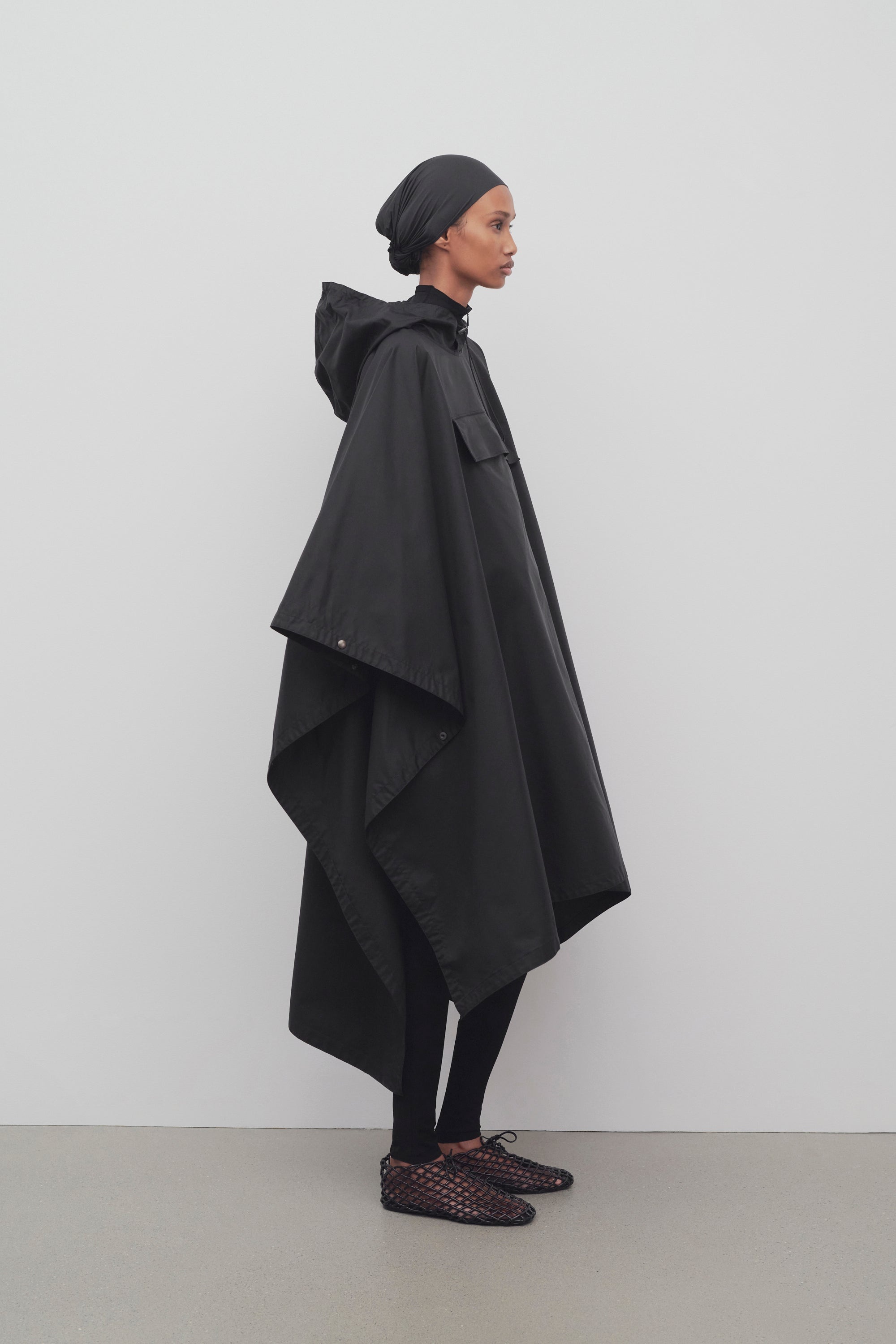 Rian Coat in Nylon - 4