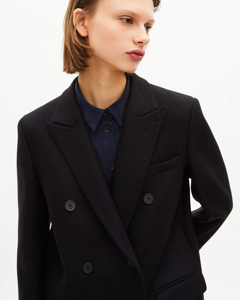 LONG BLACK WOOL DOUBLE-BREASTED COAT 5