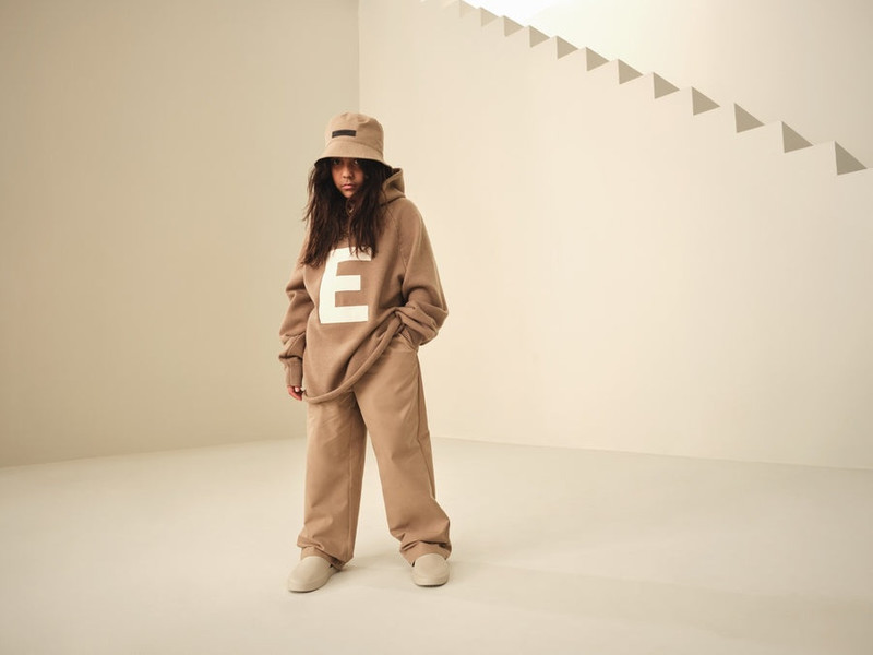 ESSENTIALS BIG E KNIT HOODIE outlook