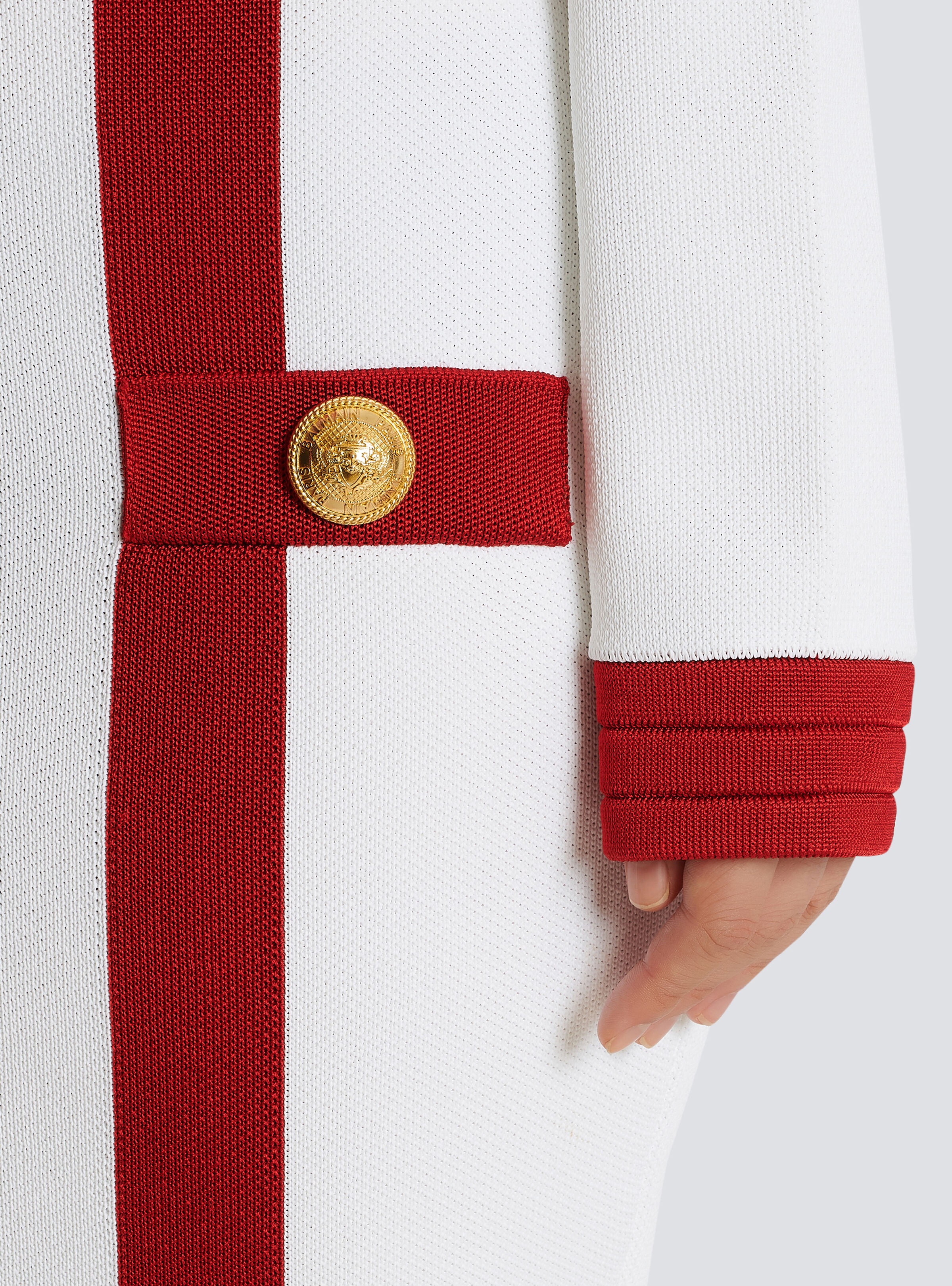 Cropped knit cardigan - 8