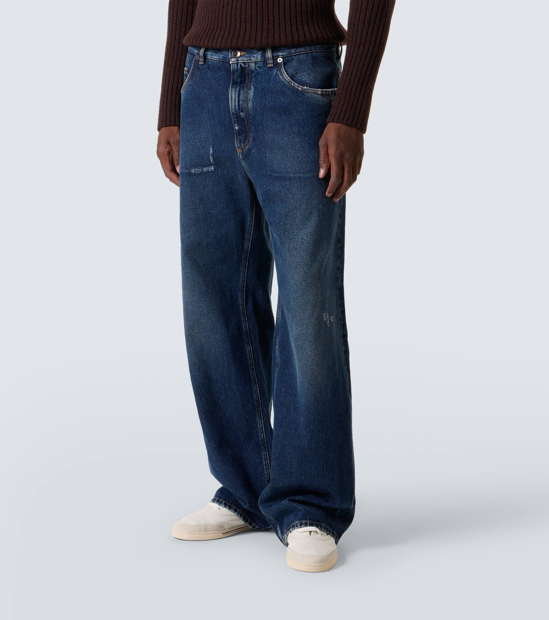 Low-rise wide-leg jeans - 3