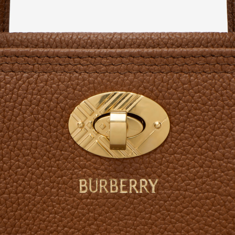 Burberry Mini Cotswolds Tote outlook