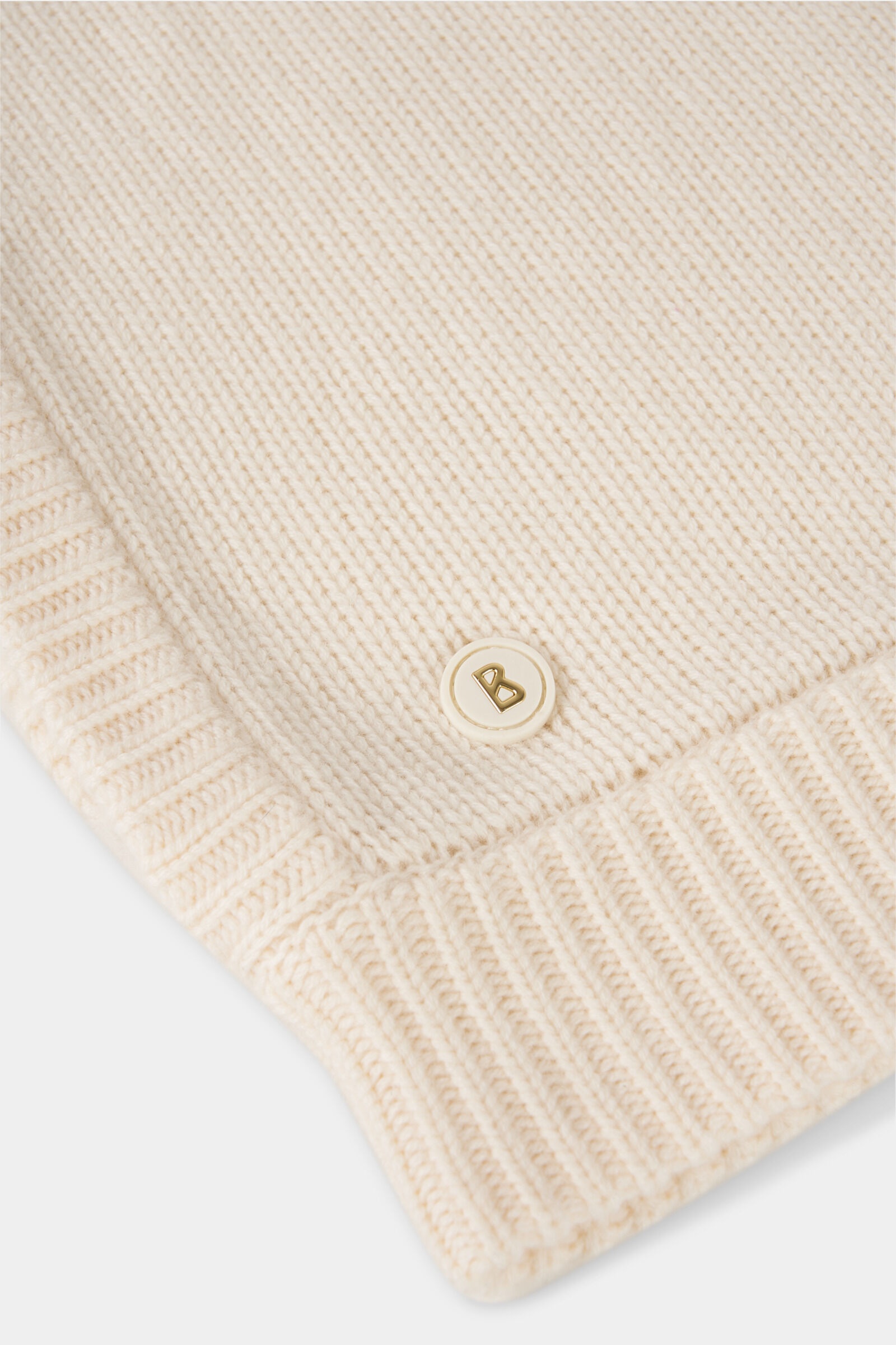 Berny Balaclava in Off-white - 3