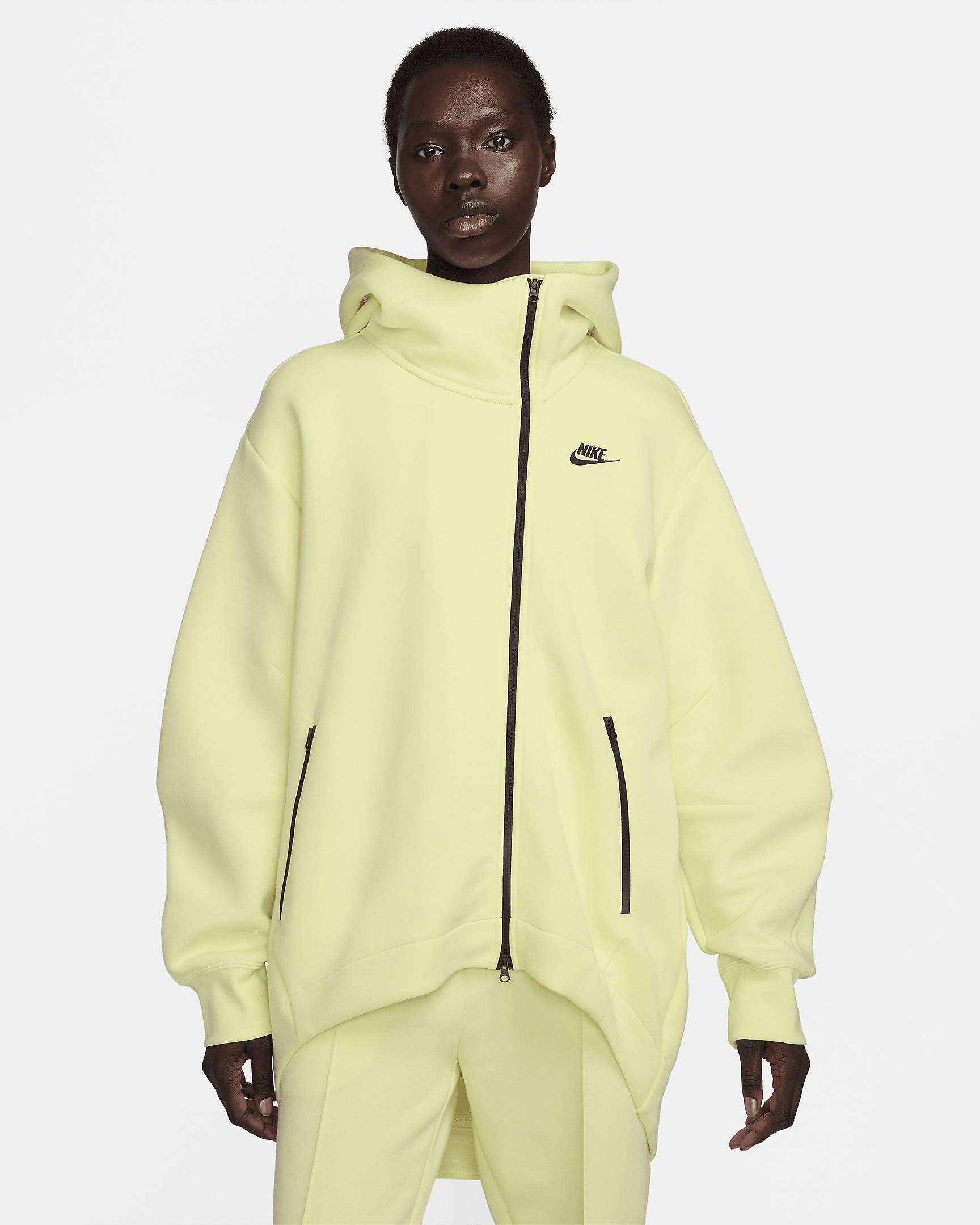 Nike sportswear tech fleece cape online