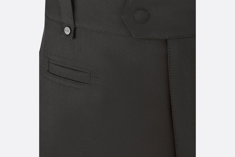 Cargo Shorts with 'CD' Buckle 3