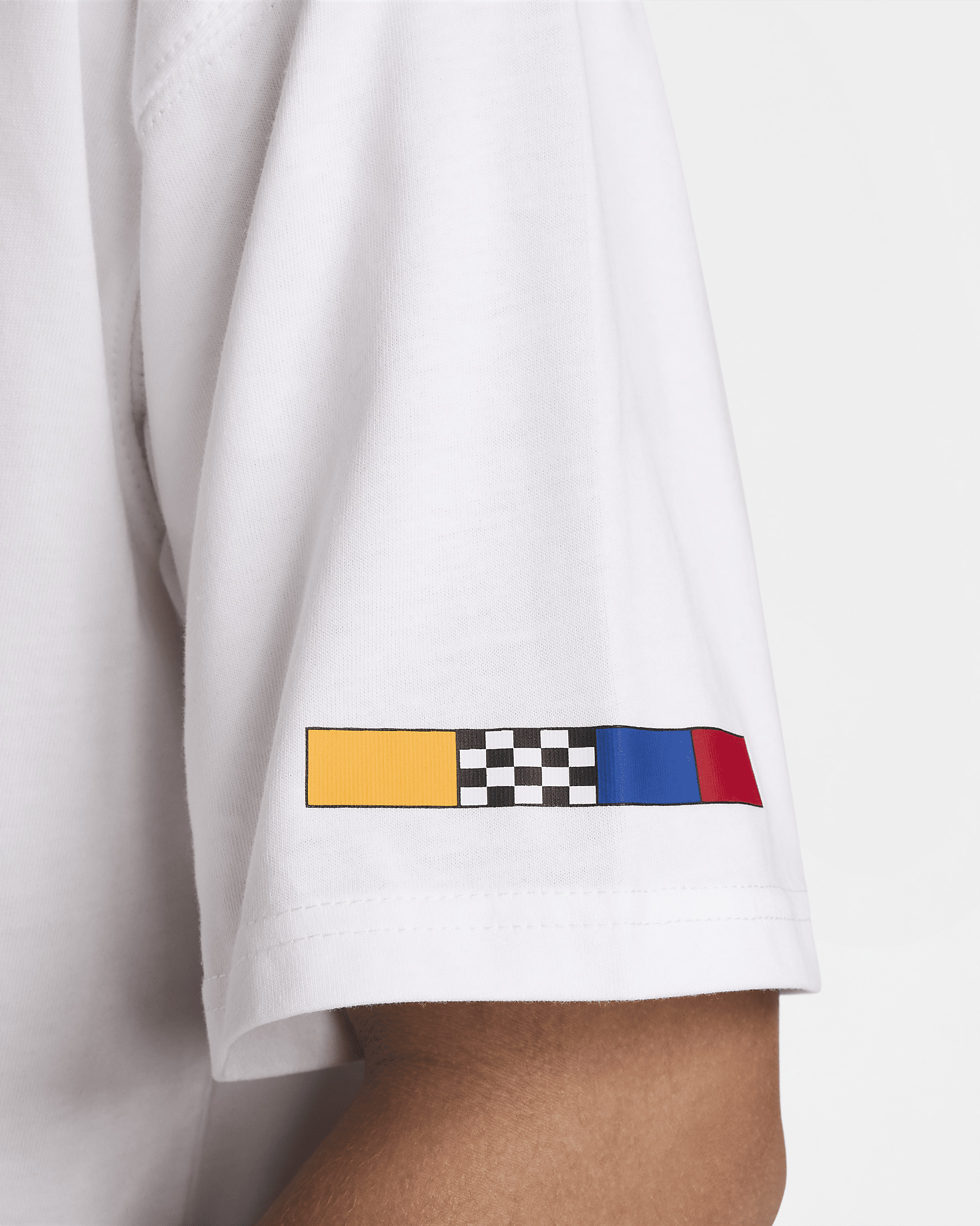Nike Sportswear Men's T-Shirt - 5