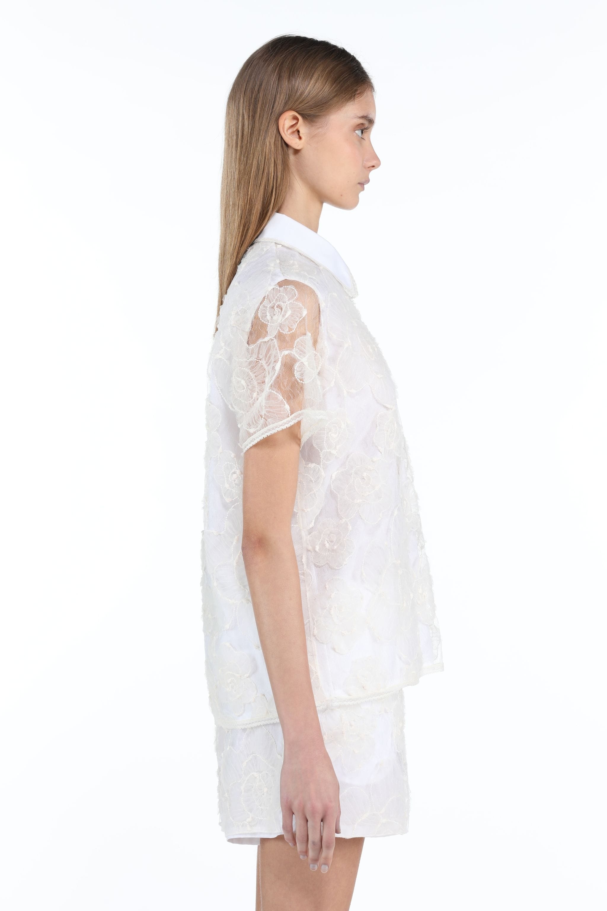 FLORAL-EMBROIDERED BLOUSE - 3