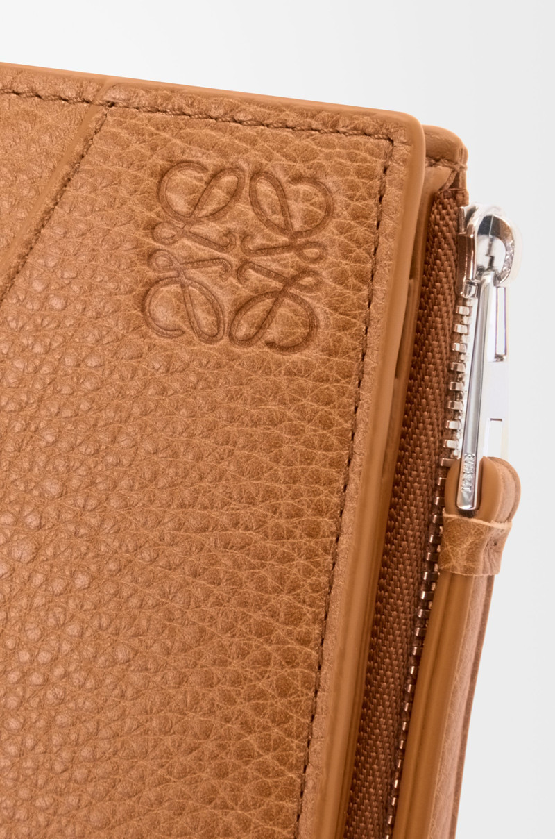 Puzzle slim compact wallet in supple grained calfskin 5