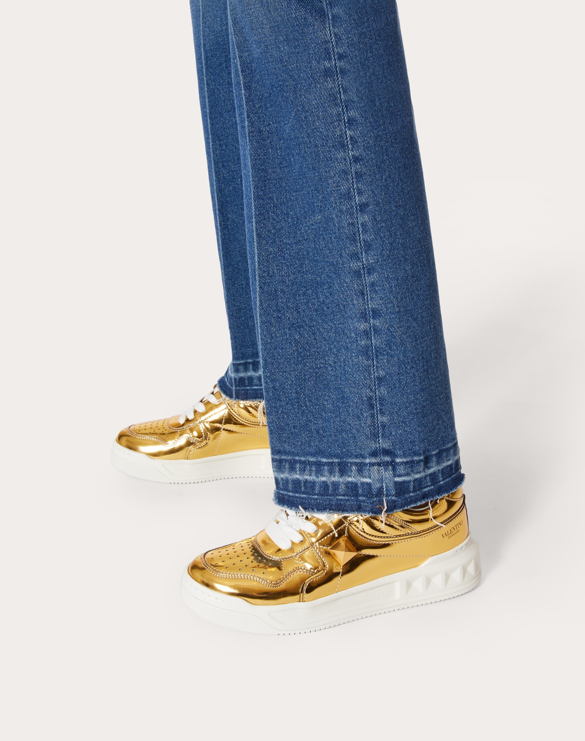 ONE STUD LOW-TOP MIRROR-FINISH SYNTHETIC FABRIC SNEAKER - 6