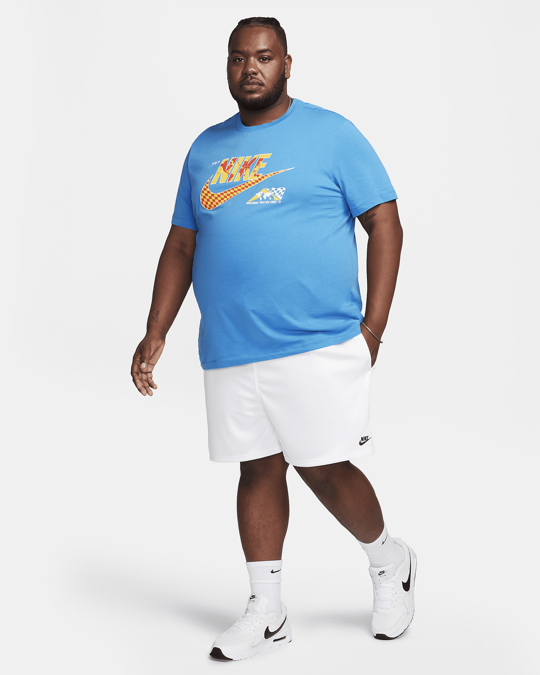 Nike Club Men's Mesh Flow Shorts - 14