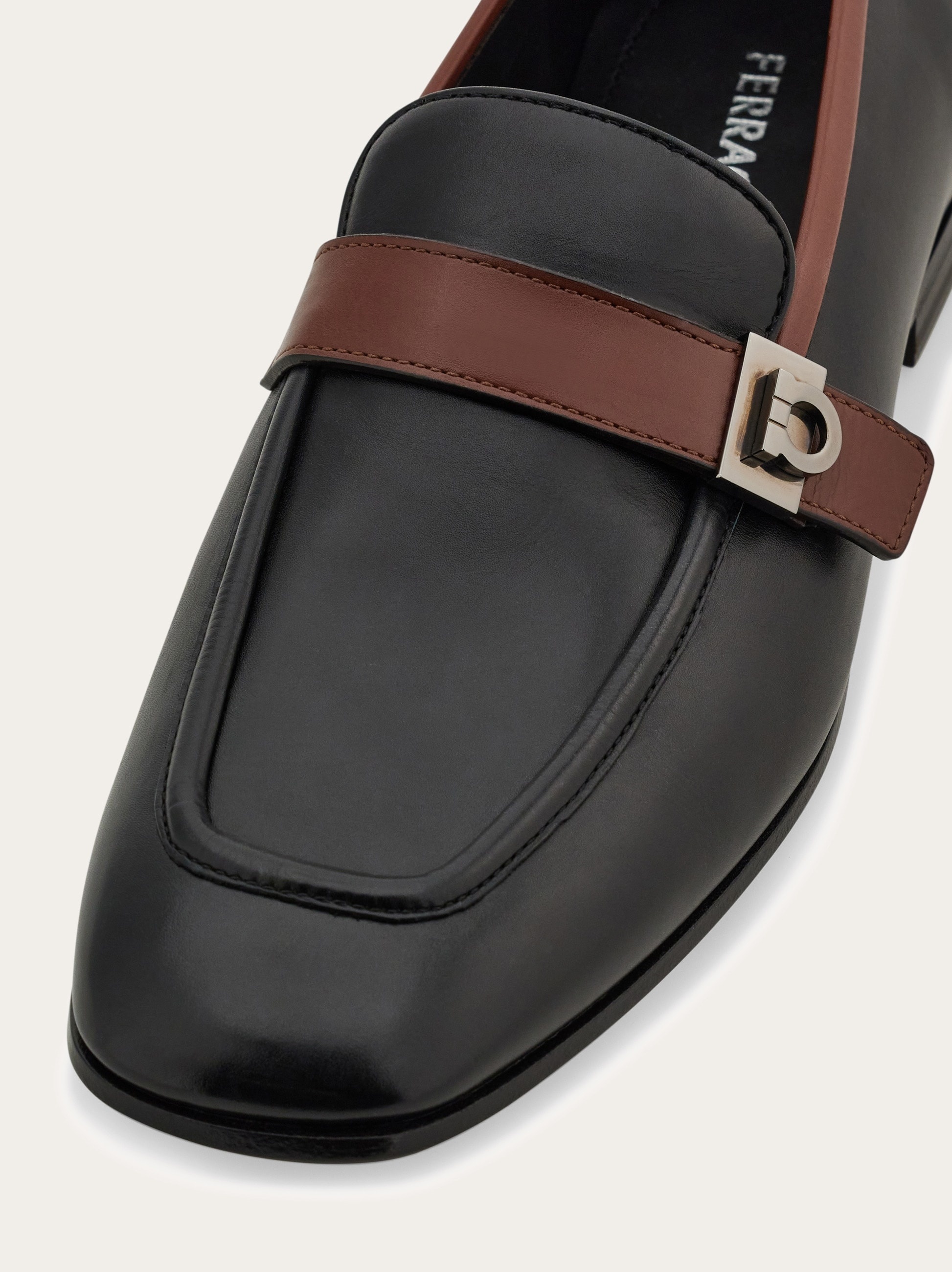 Gancini Hug loafer - 7
