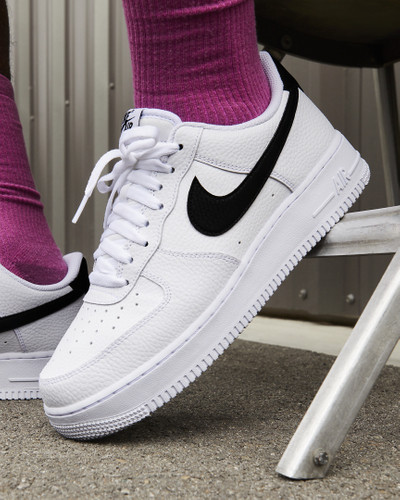 Nike Nike Air Force 1 '07 Men's Shoes outlook