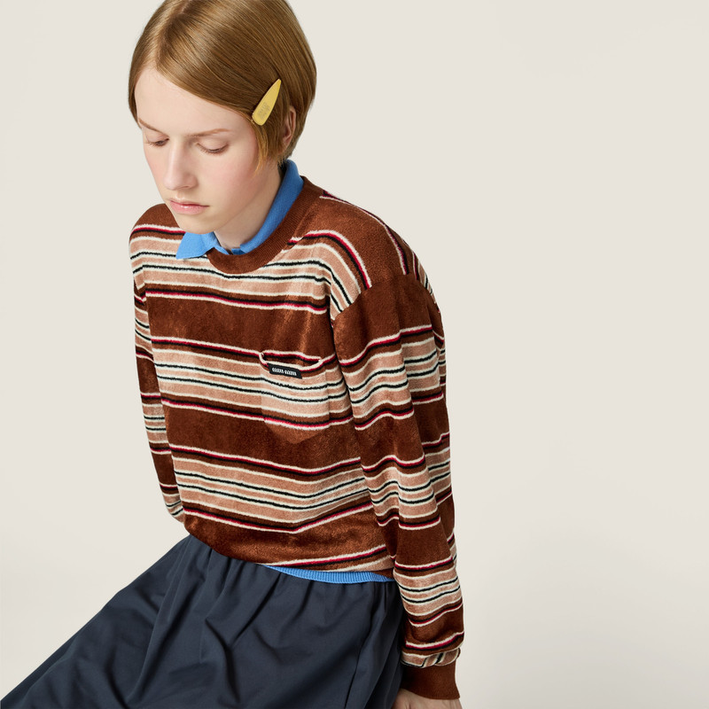 Miu Miu Enameled metal hair clip outlook