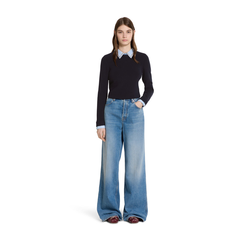GUCCI Wool sweater with embroidery outlook