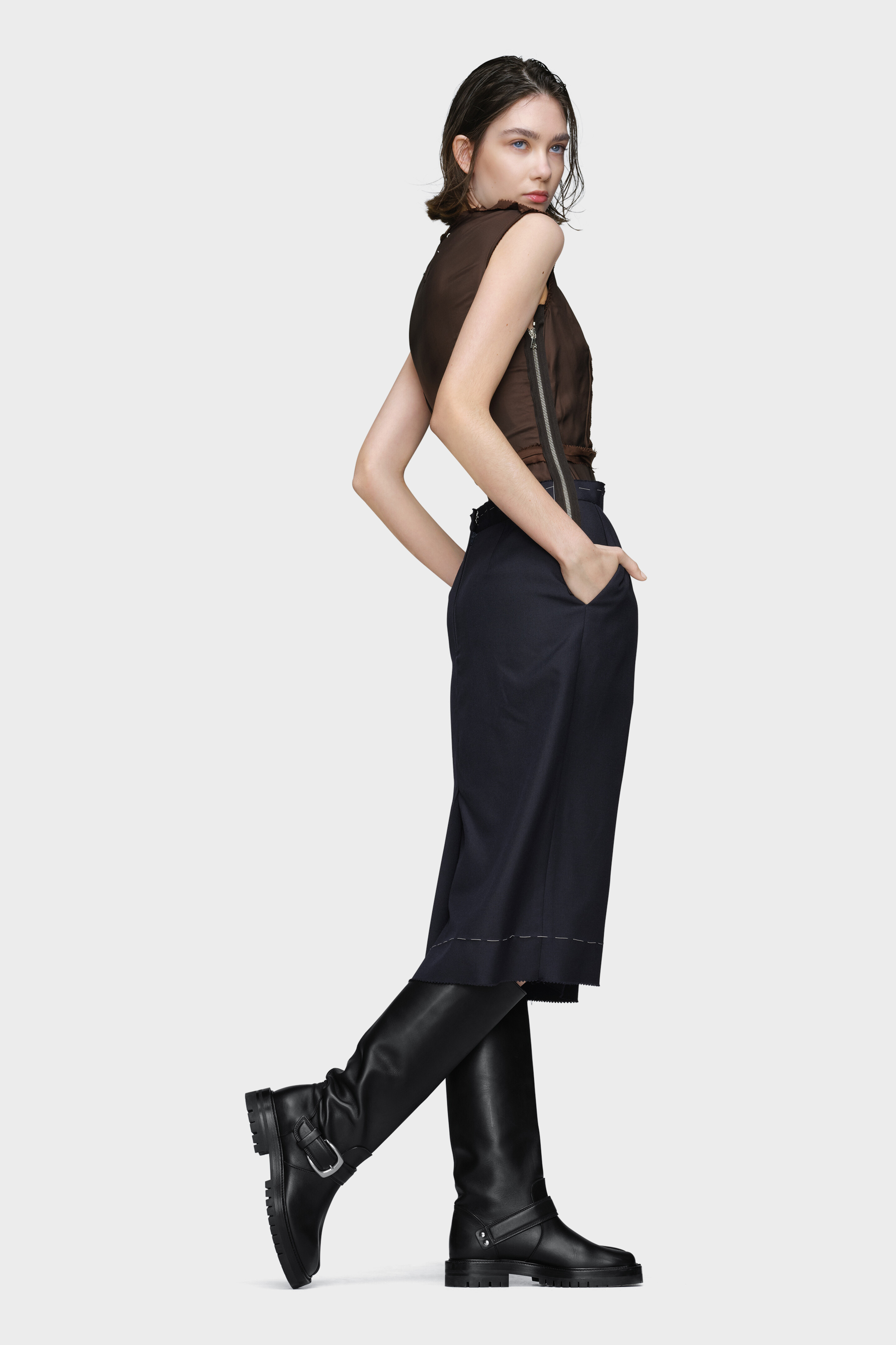 Sleeveless dress - 3
