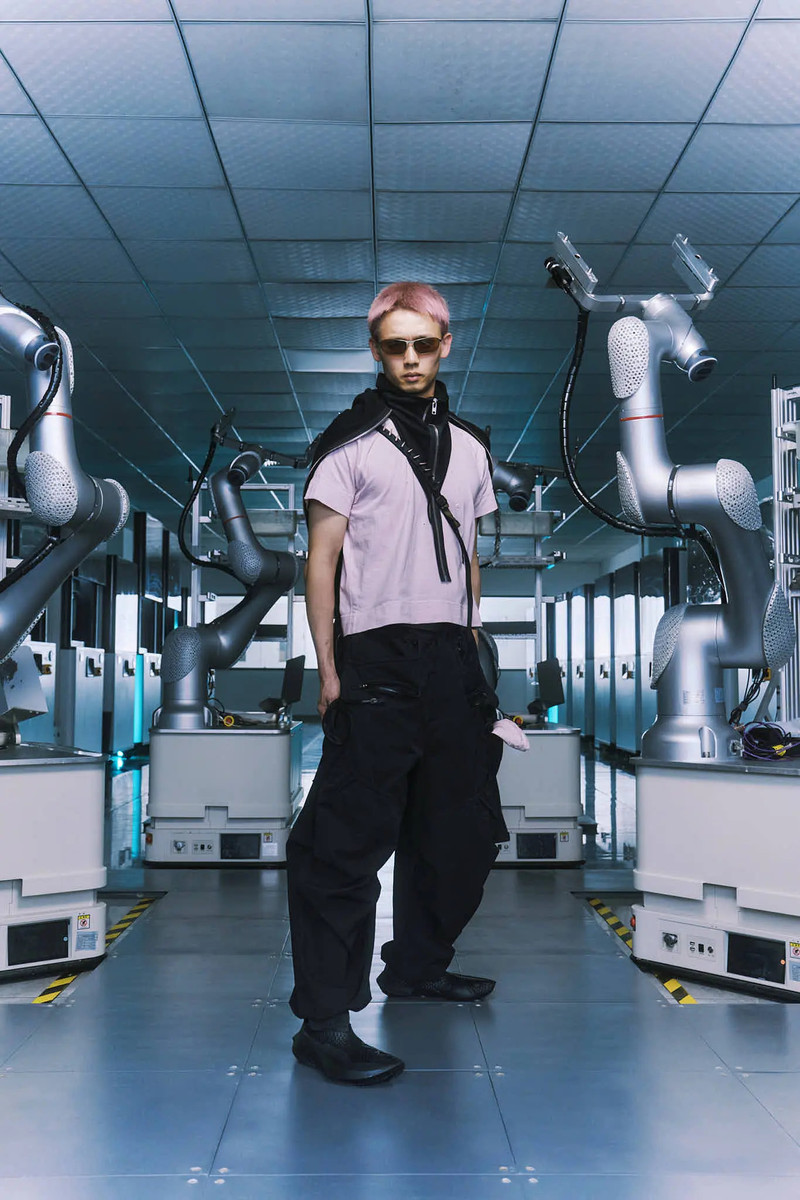 DAO1-JUN Aliveform x Acronym® The Blade 9