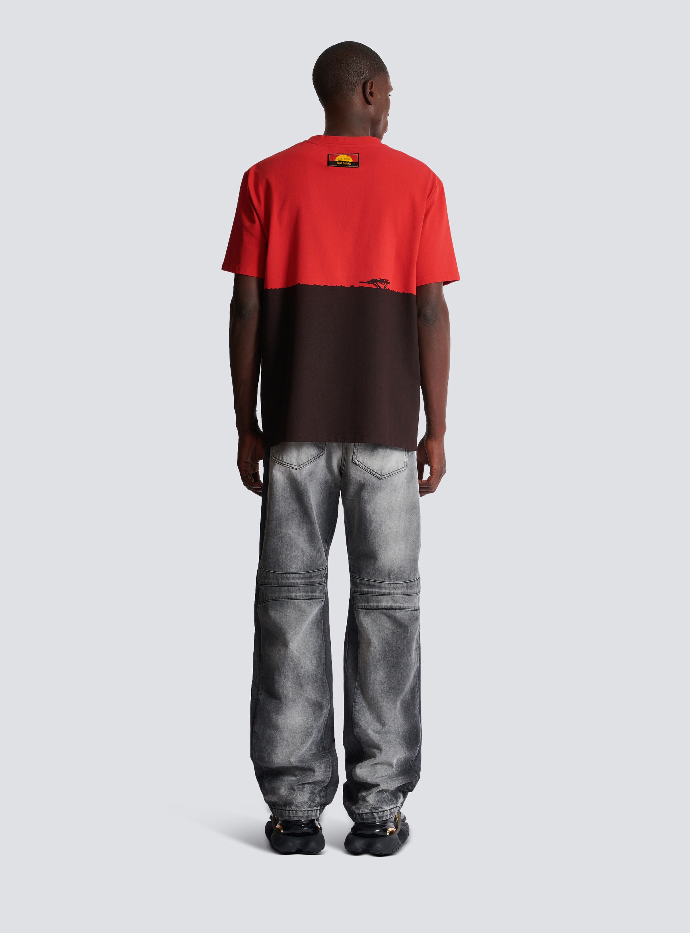 Disney x Balmain: The Lion King - Relaxed T-shirt with Sunset print - 4