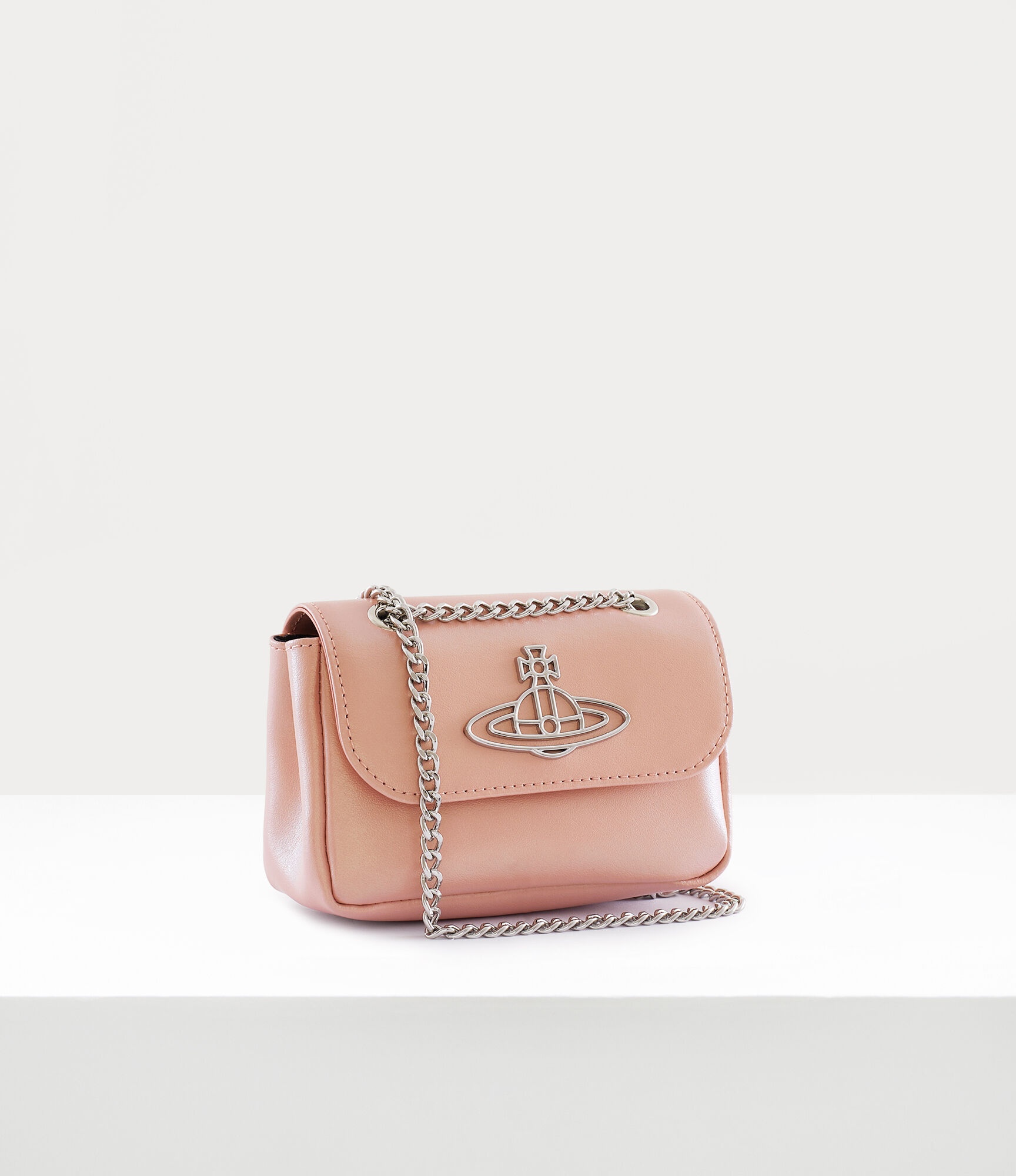 PEARLISED LEATHER THIN LINE ORB SMALL PURSE WITH CHAIN - 2