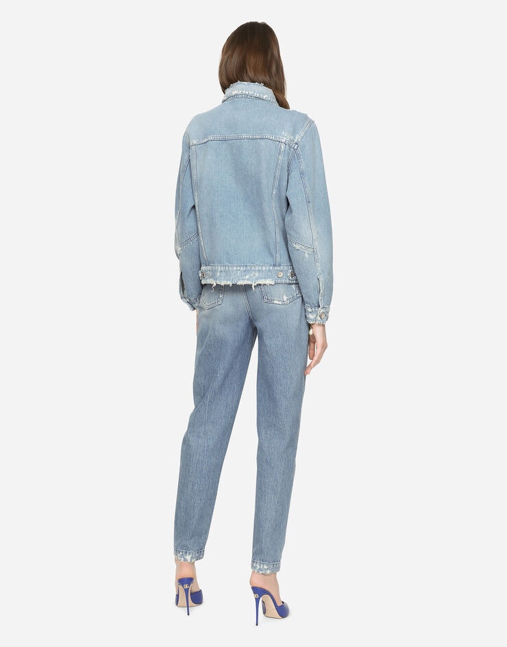 Denim jacket with branded plate - 3