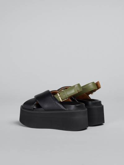 Marni BLACK AND GREEN LEATHER WEDGE outlook